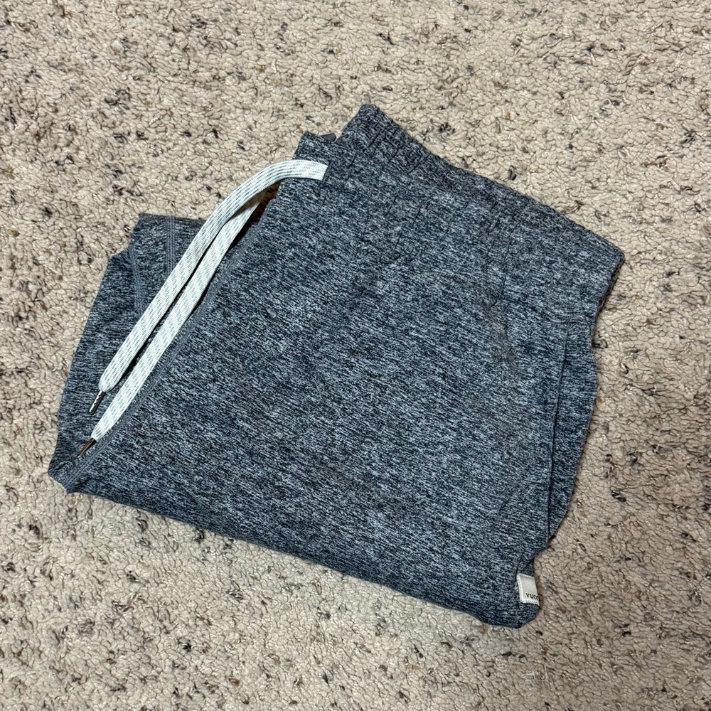 Vuori Gray Joggers with Adjustable Drawstring